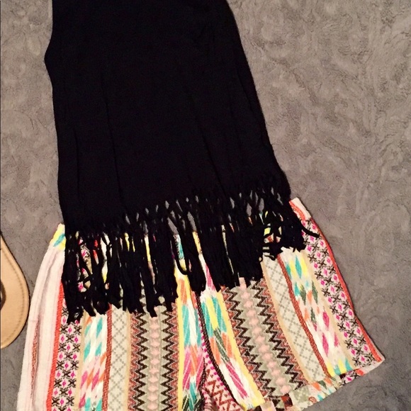 Boutique shorts stripe size large - Picture 3 of 4